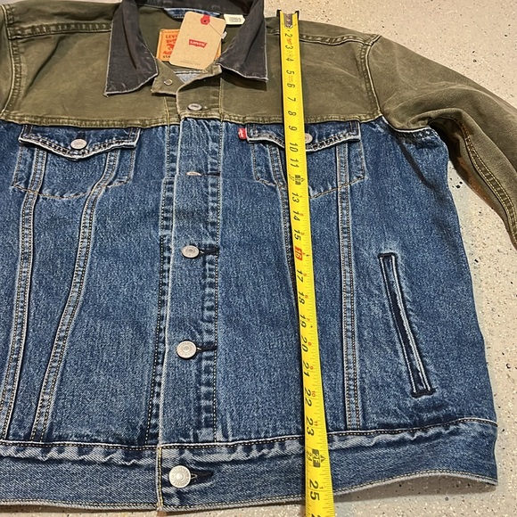 LEVI’S TWO-TONE DENIM JEAN JACKET BLUE GREEN SIZE MEDIUM NEW WITH TAGS UNISEX - Picture 11 of 13